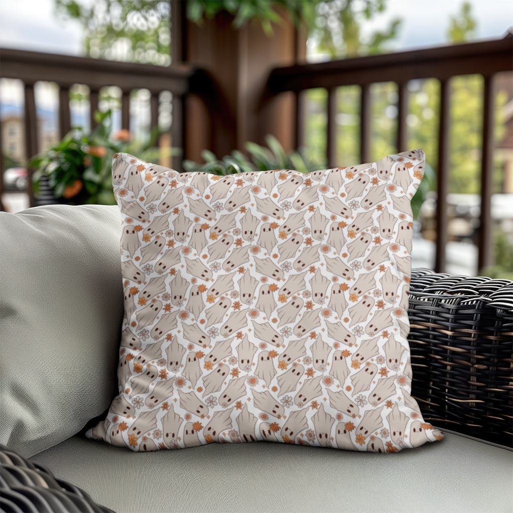 Retro Floral Cute Ghost Seamless Pattern Decorative pillow cover