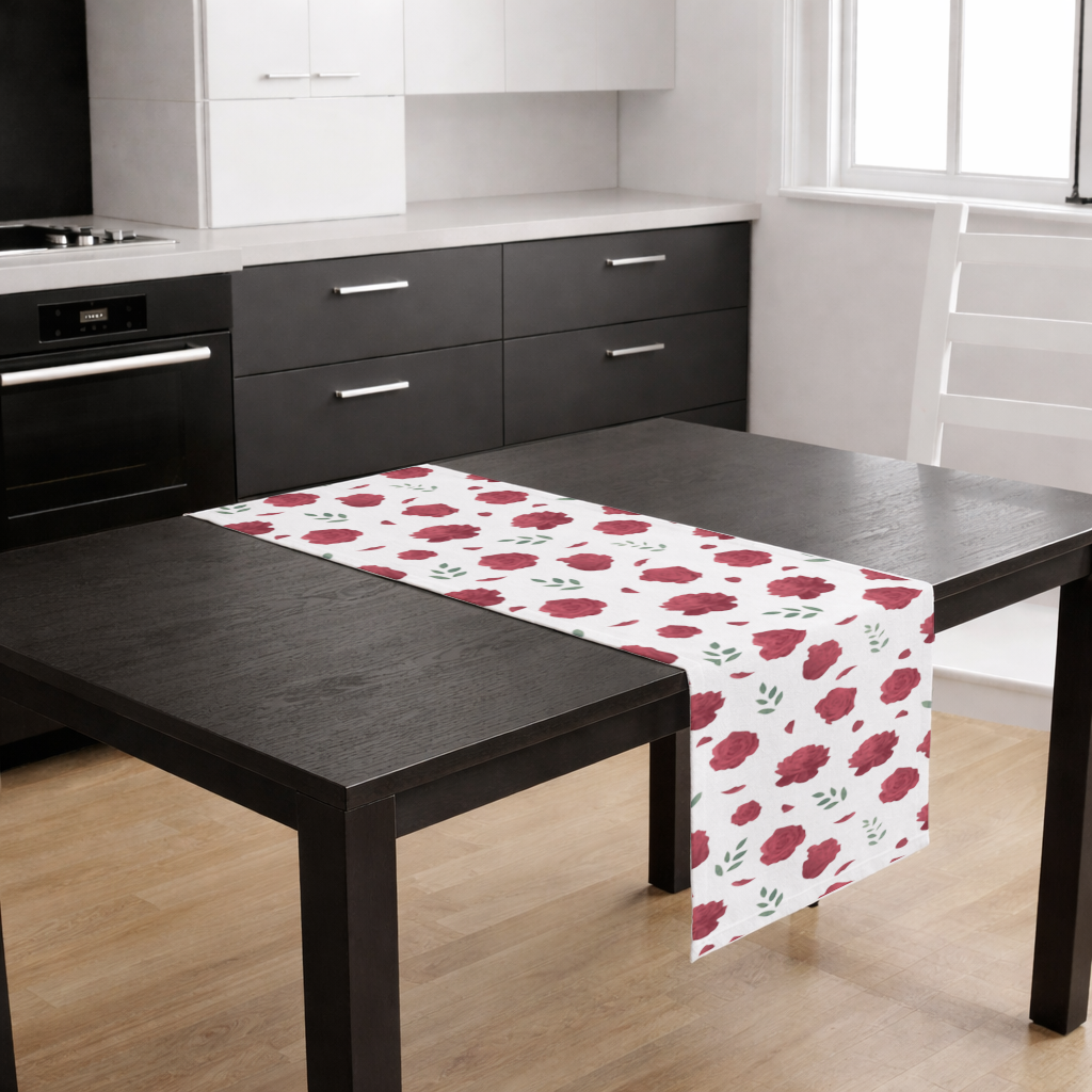 Red Rose and Leaf Romantic Seamless Pattern Runner