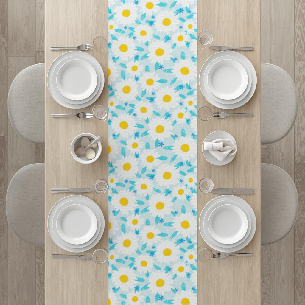 Daisy Garden and Turquoise Leaves Pattern Runner