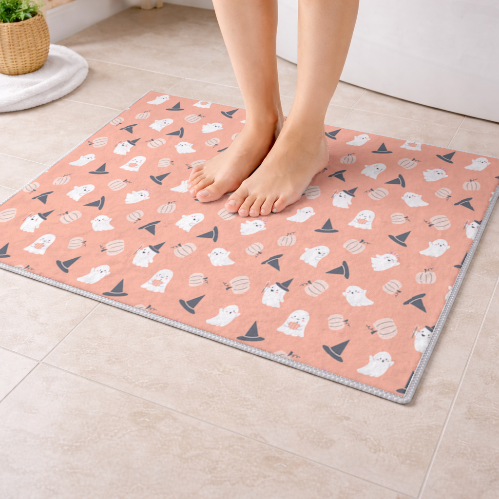 Şirin Balkabaklı ve Şapkalı Hayaletler Banyo Halısı