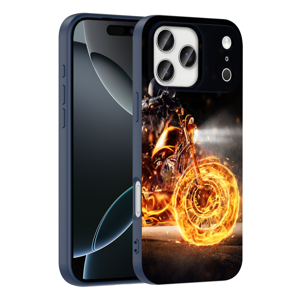 Alevli Motosiklet Sürücüsü Gece iPhone 17 Pro Max Kılıfı