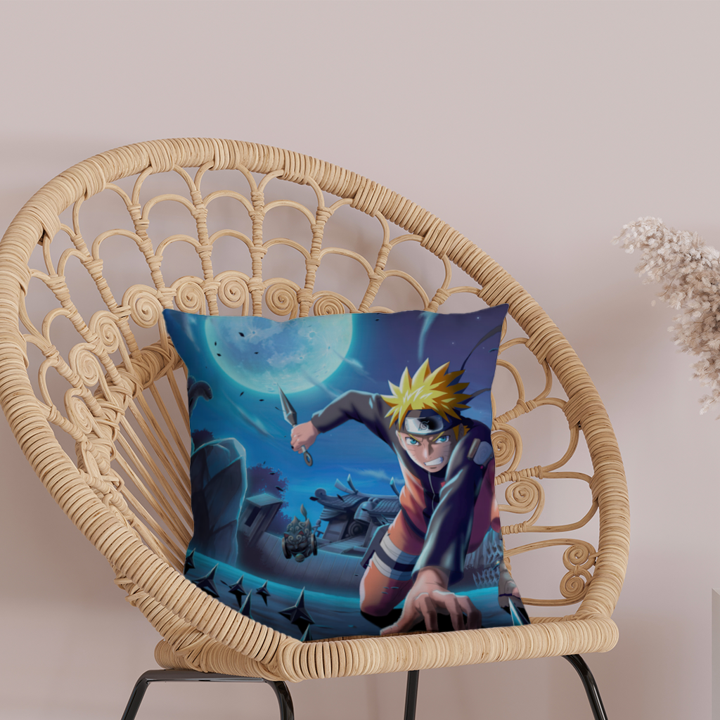 Naruto Uzumaki Ay Işığında Şinobi Saldırısı Dekoratif Kırlent Kılıfı
