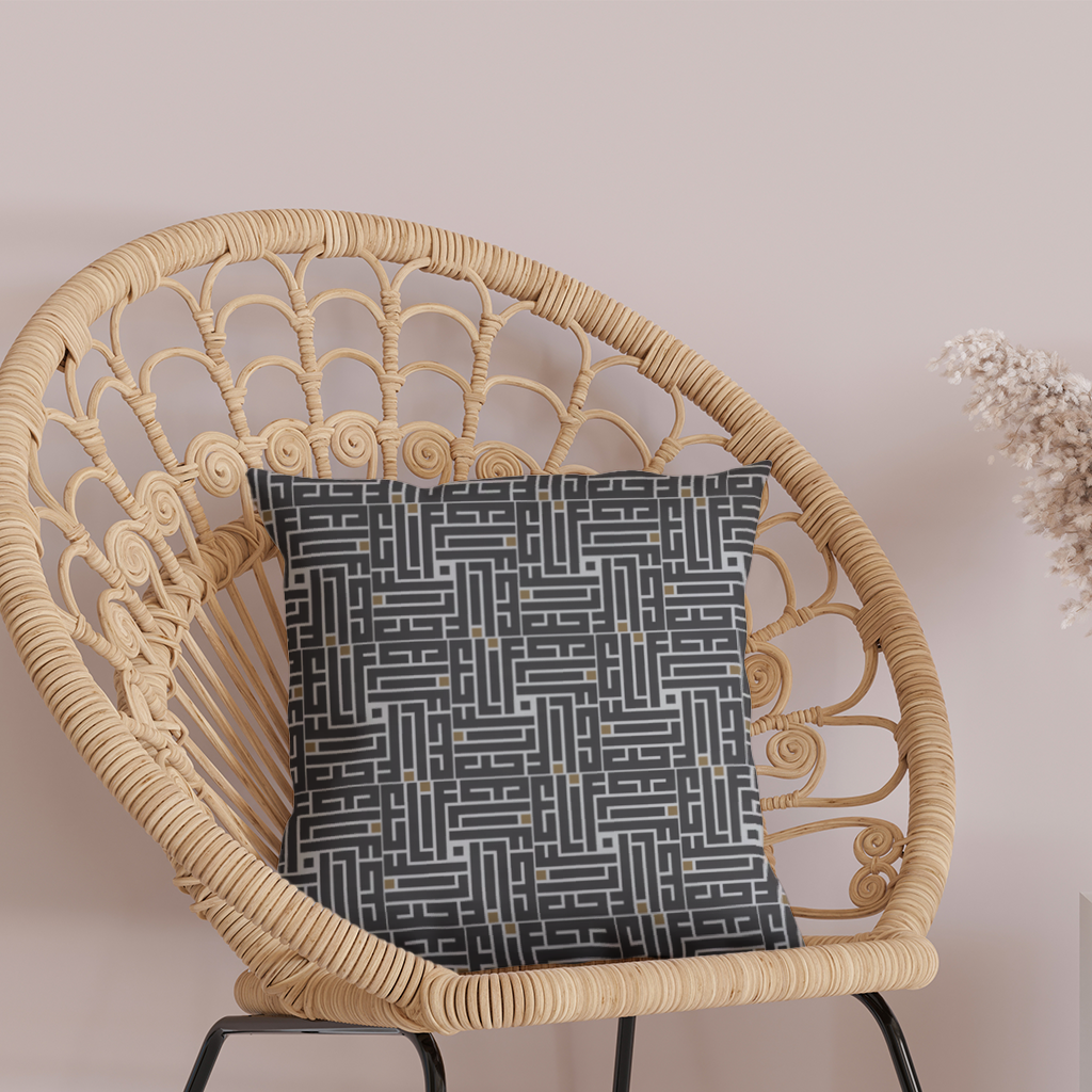 Kufi yazı stlinde Elif Dekoratif Kırlent Kılıfı