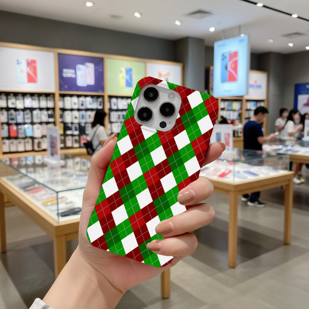 Red Green Argyle Plaid Background Pattern iPhone 16 Pro Max Case